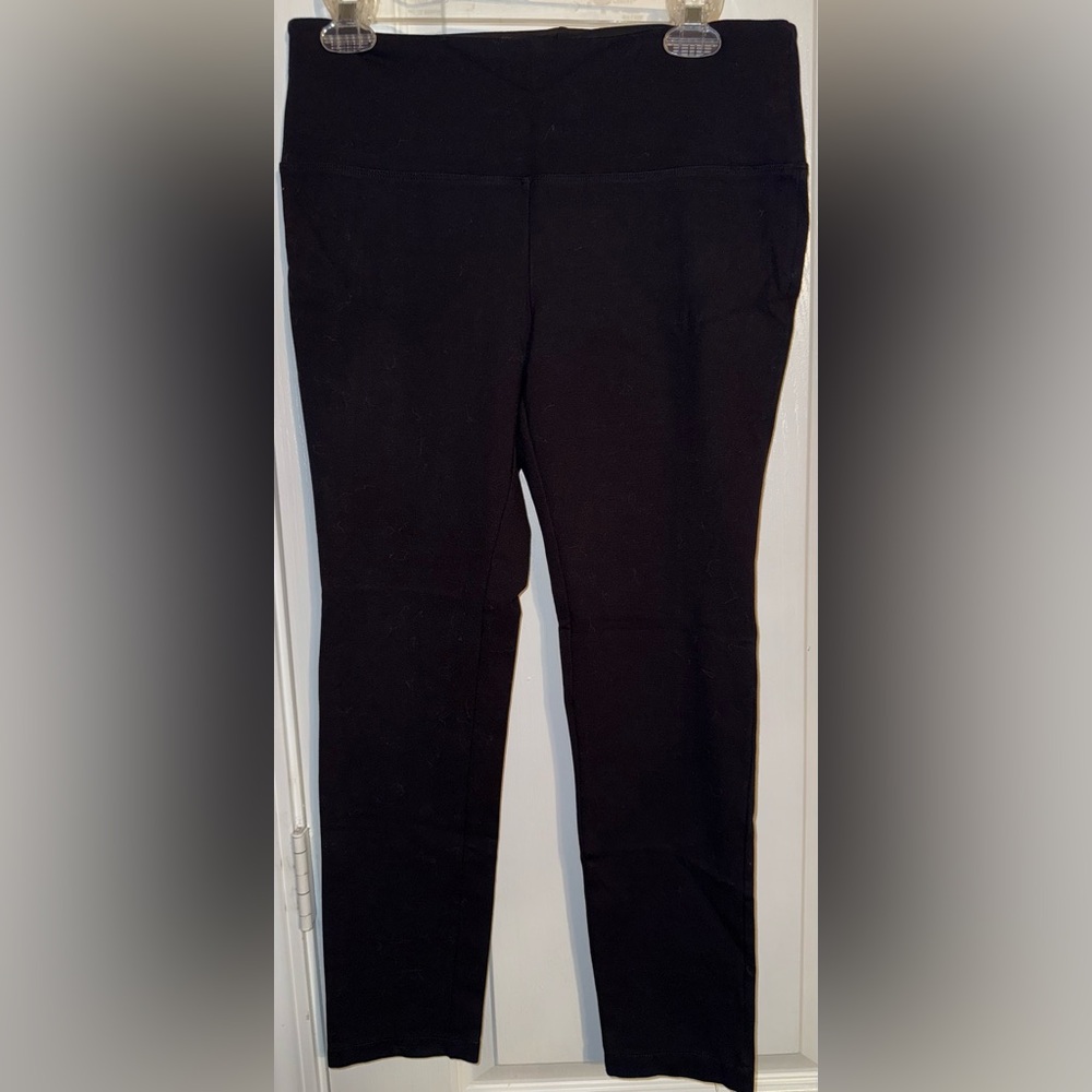Liz Claiborne Weekend Black Stretch Leggings Size M
